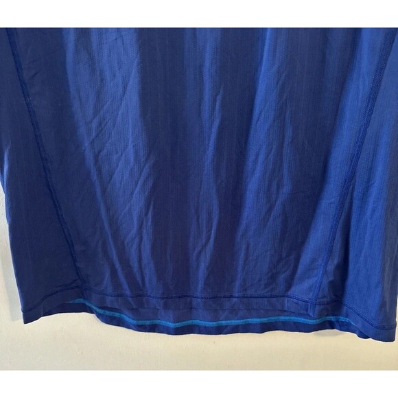 Lululemon Blue & Black Athletic V-Neck Stretch T-Shirt Mens Size Small - Picture 4 of 6